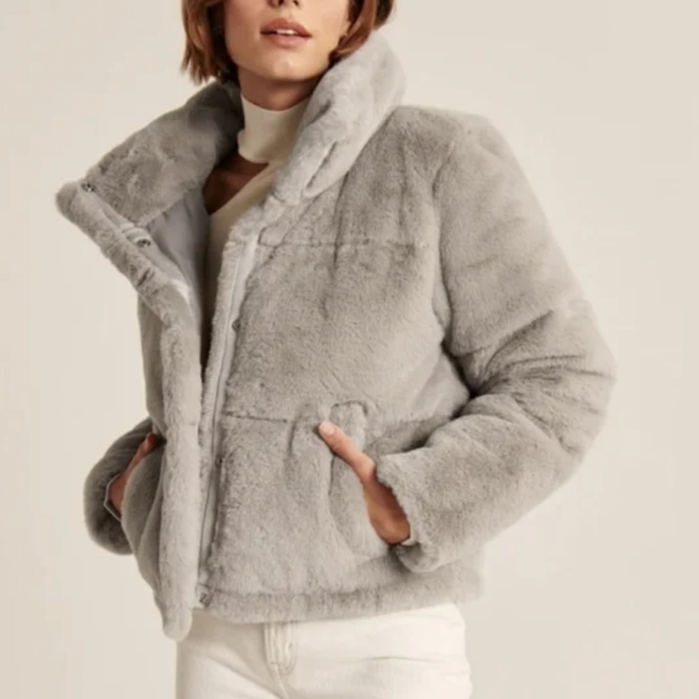 Abercrombie & Fitch mini puffer